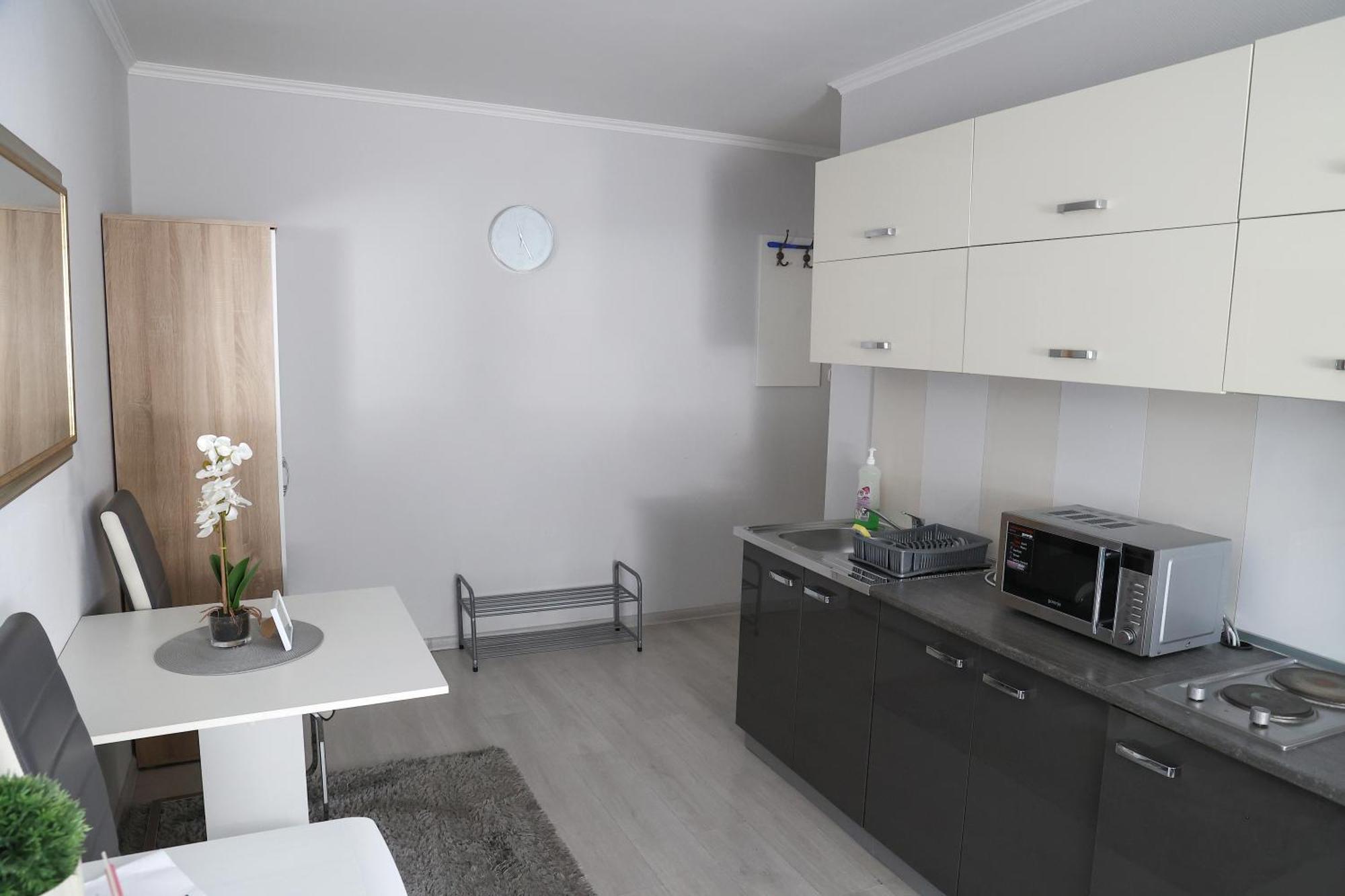 Hotel Forras Komárom Rom bilde